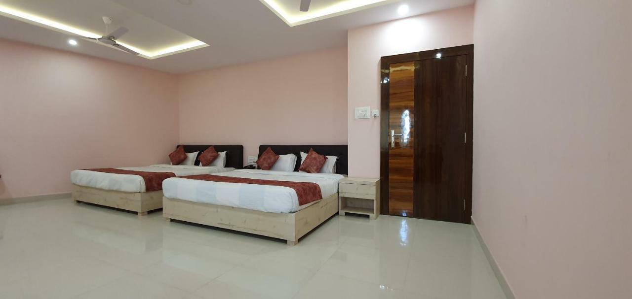Hotel Pushpanjali Bhopal Exterior photo