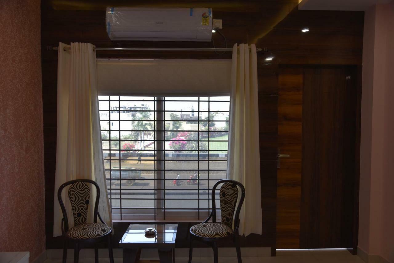 Hotel Pushpanjali Bhopal Exterior photo